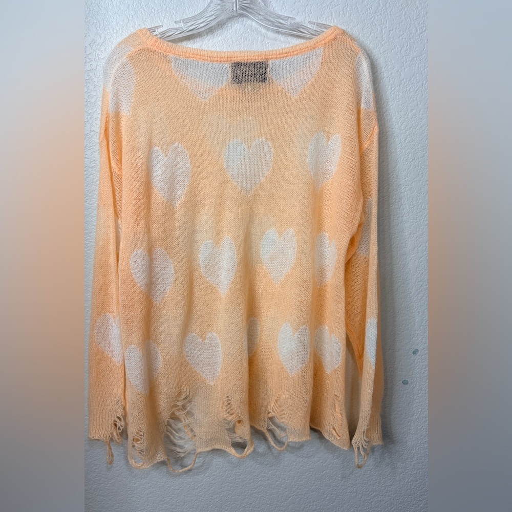 Wildfox Lennon All over Lover Heart Sweater Distressed EUC Small - Picture 2 of 8